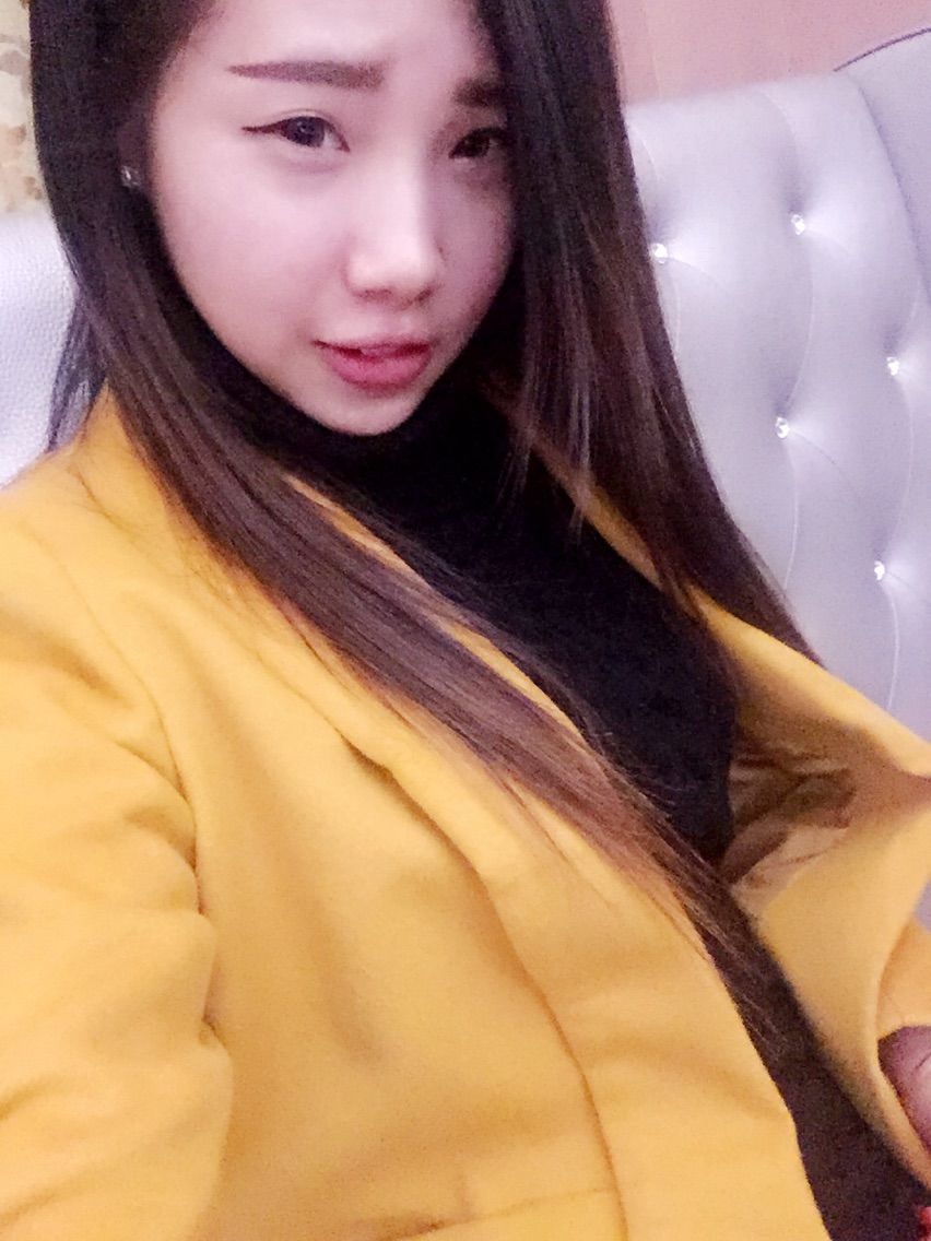 *Tina的主播照片