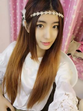 瑞瑞❤走调女王主播照片