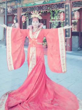 莉宝宝相惜主播照片