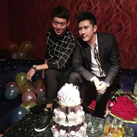 べ瑞森づ主播照片