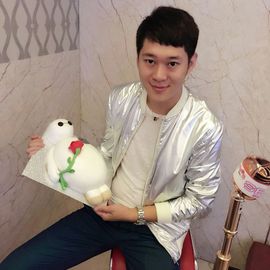 べ瑞森づ主播照片