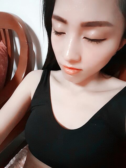 夏末惹人爱的主播照片