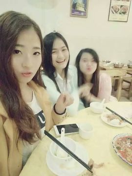 XING.JIa太阳主播照片