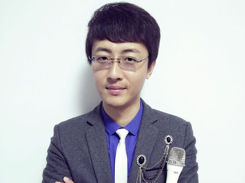 ⊱♔⊰天彭的男女世界海报