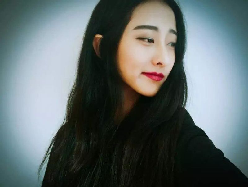 慢摇女鬼`野猫的主播海报