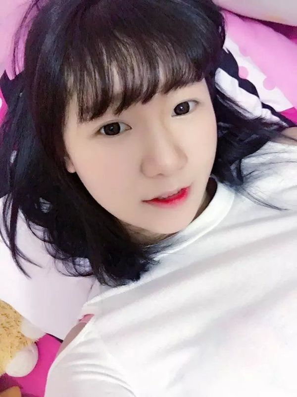 小来妹^_^有缘再见的主播海报