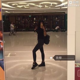 🖤BLACK8La主播照片