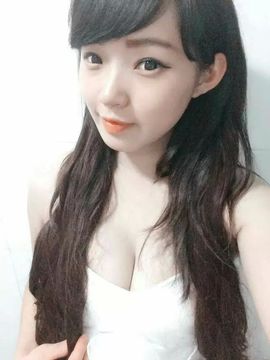 Lucky粥熊猫主播照片