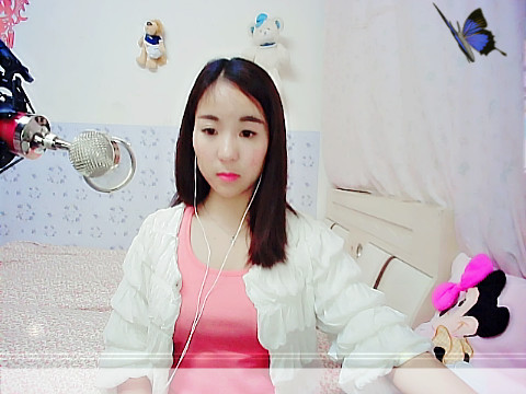 素面朝天懒羊羊海报