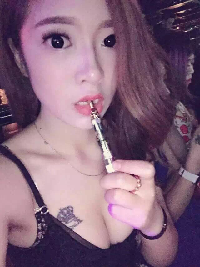 我并非良人i的主播照片