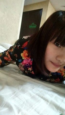 爱不贵亲密而贵长久主播照片