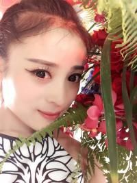 木子鑫垚好声音主播照片