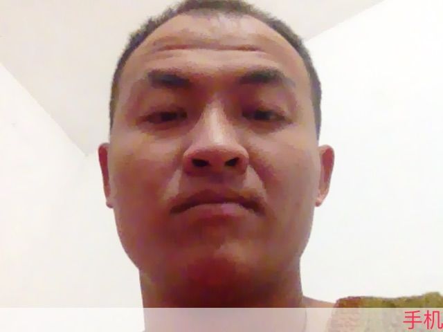 蔻蔻威武霸气的主播照片