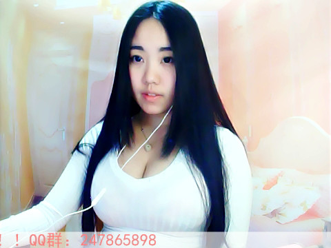 ❥桃女皇`海报