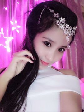 魅丽晴儿主播照片