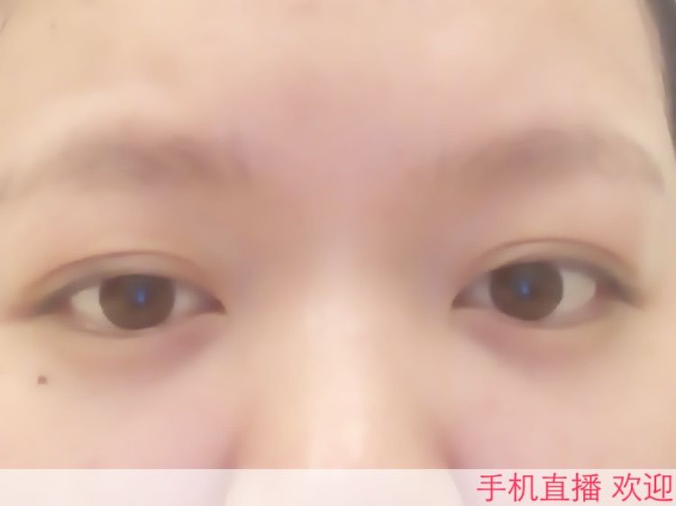 季浅白的主播照片
