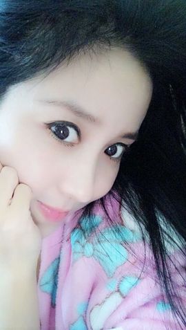 魅丽晴儿主播照片