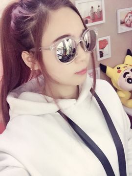 闲简——主播照片