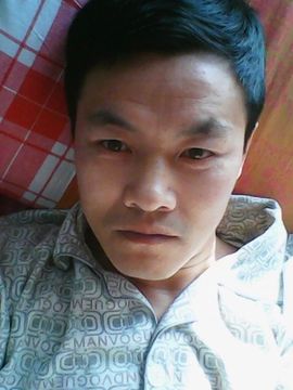 志远ZHIYUAN主播照片