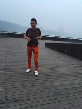 0左左右右0主播照片