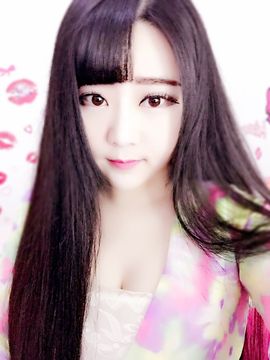 小小西521主播照片