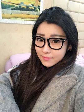 Abby小悦主播照片