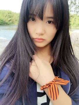 甜心教主萱主播照片