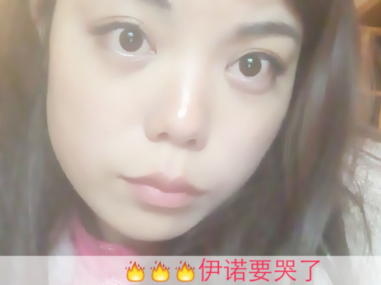 伊诺-执着的坚持下去的主播照片
