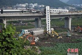 天悦限量版妞妞哥哥主播照片