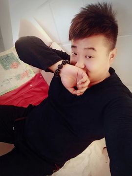 A·吓死宝宝啦主播照片