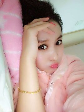 魅丽晴儿主播照片