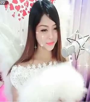 こ★╮蕾蕾✿分分秒秒的主播照片