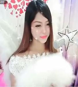 こ★╮蕾蕾✿分分秒秒主播照片