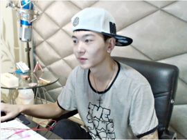 ☜♬梦想♬☞悍将主播照片