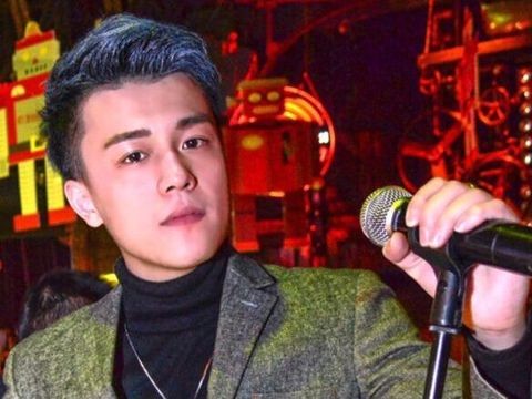 潮汕人李钺求升级海报