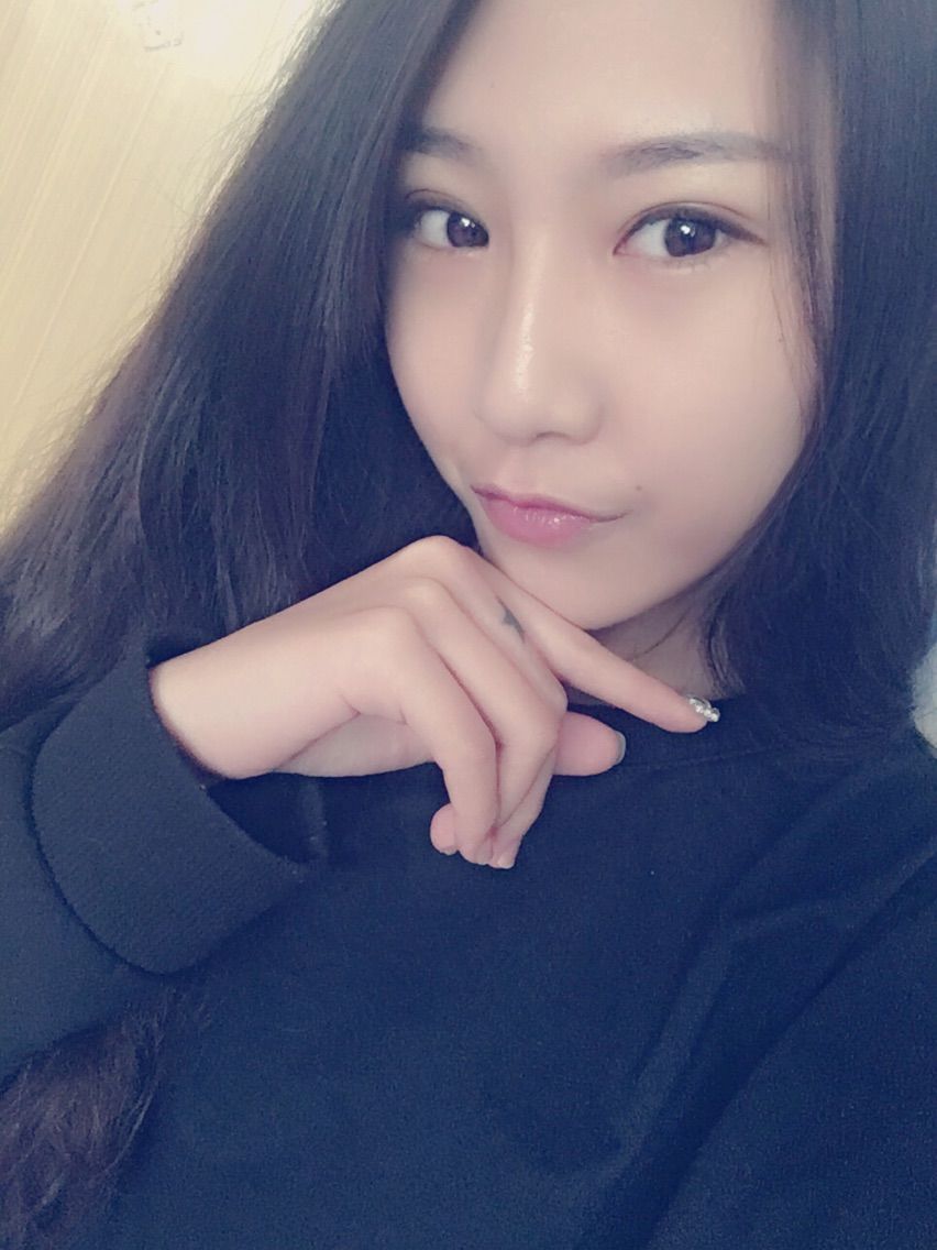 安然🥀努力升八冠的主播照片