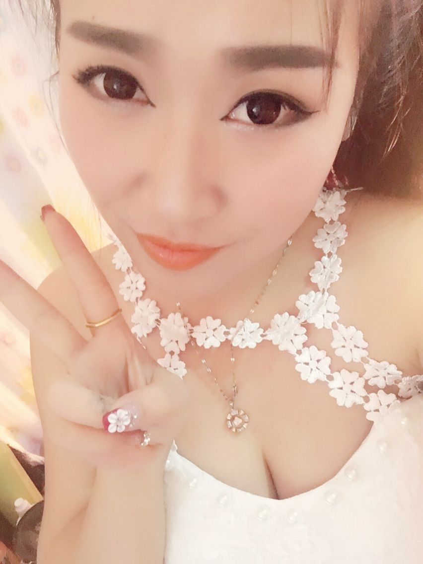╰❐╬➷﹏小妖精的主播照片