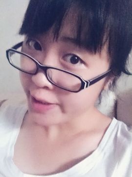 ss咻咔❤ss主播照片