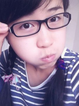 ss咻咔❤ss主播照片