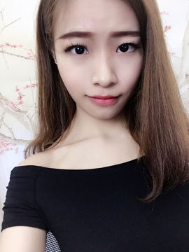 小桃儿😘主播照片