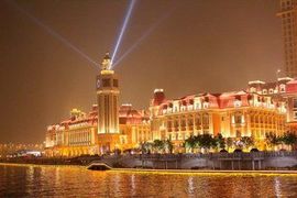 天悦限量版妞妞哥哥主播照片