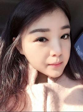 雪离儿主播照片
