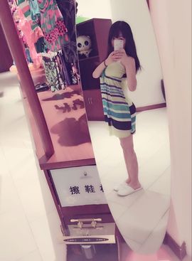 张君雅love主播照片