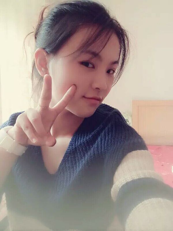 aha梦的主播海报
