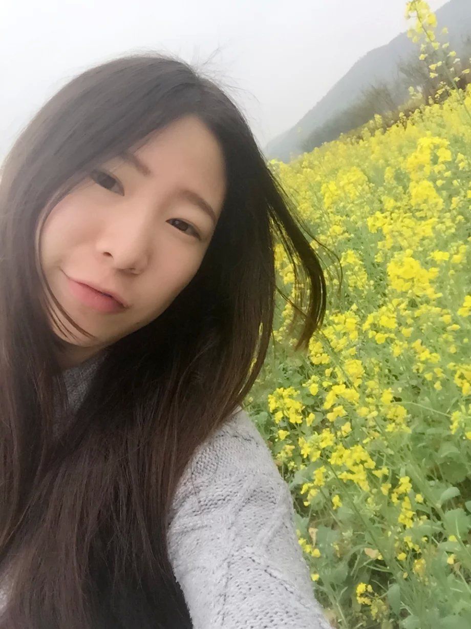 主播有点拽的主播照片