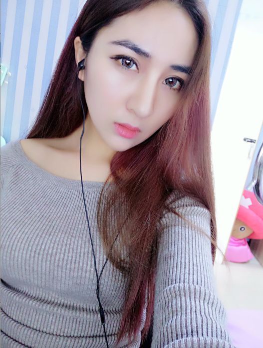 非得三字，但我叫瑶淼的主播海报