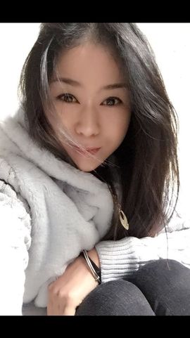 琪琪最奇主播照片