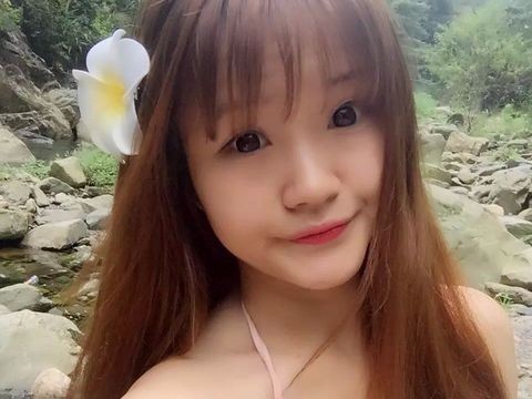 小表妹33海报