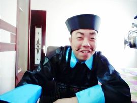 美团小歪哥主播照片