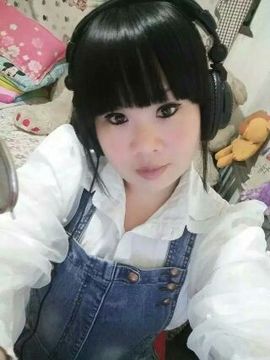 傻丫头161xzvm主播照片
